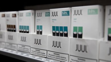 Foto de Juul recebe autorização para vender cigarros eletrônicos e cartuchos nos EUA