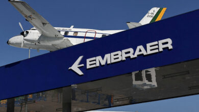 Foto de Embraer mira 100 entregas anuais de jatos comerciais até 2028, apesar de desafios