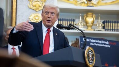 Foto de Trump corta ajuda dos EUA à Colômbia e chama Petro de ‘líder do tráfico de drogas’