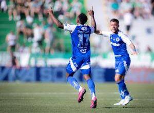 Foto de Cruzeiro x Corinthians: Veja onde assistir, horÃ¡rio e escalaÃ§Ãµes